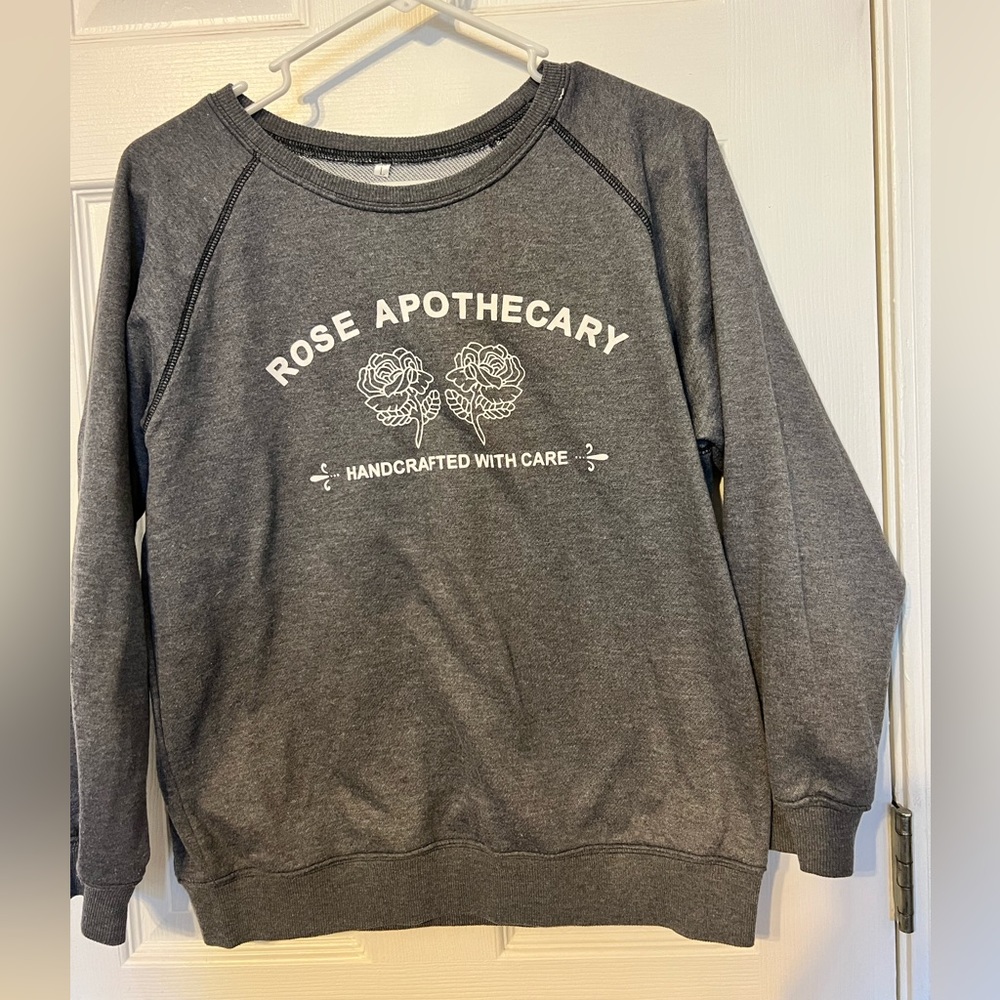 Like new Schitt’s Creek sweatshirt